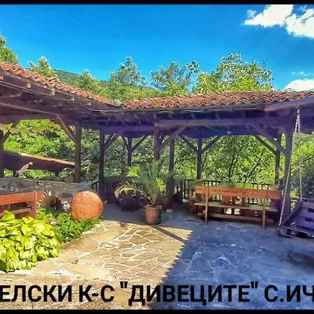 Divetsite Szálloda 2*