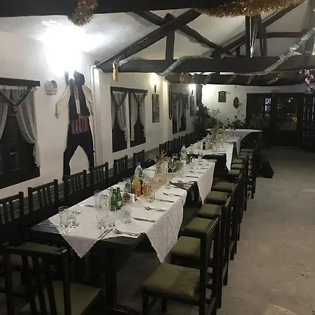 Divetsite Szálloda 2*